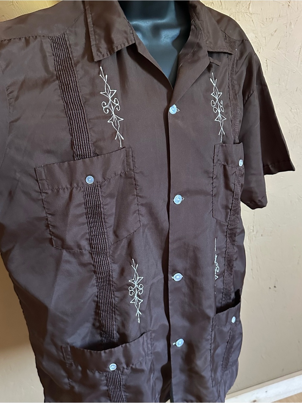 Maya Brown Short-Sleeve Embroidered Cuban Shirt Jacket - Picture 2 of 8